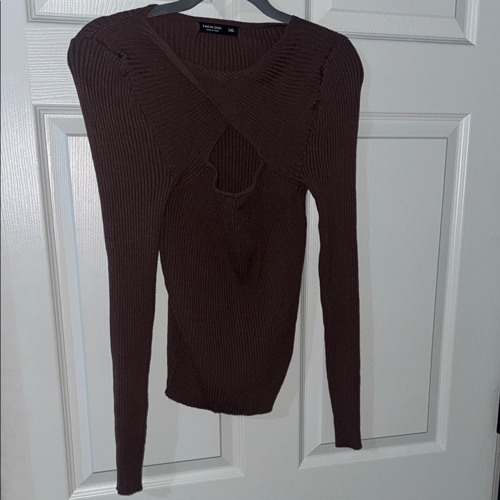 Brown Ribbed Long Sleeve with twist design.